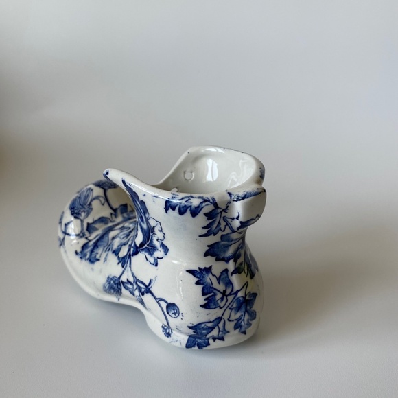 Old Foley James Kent Boot Shoe with Blue Chrysanthemum 1950s Staffordshire Engla - Picture 5 of 10